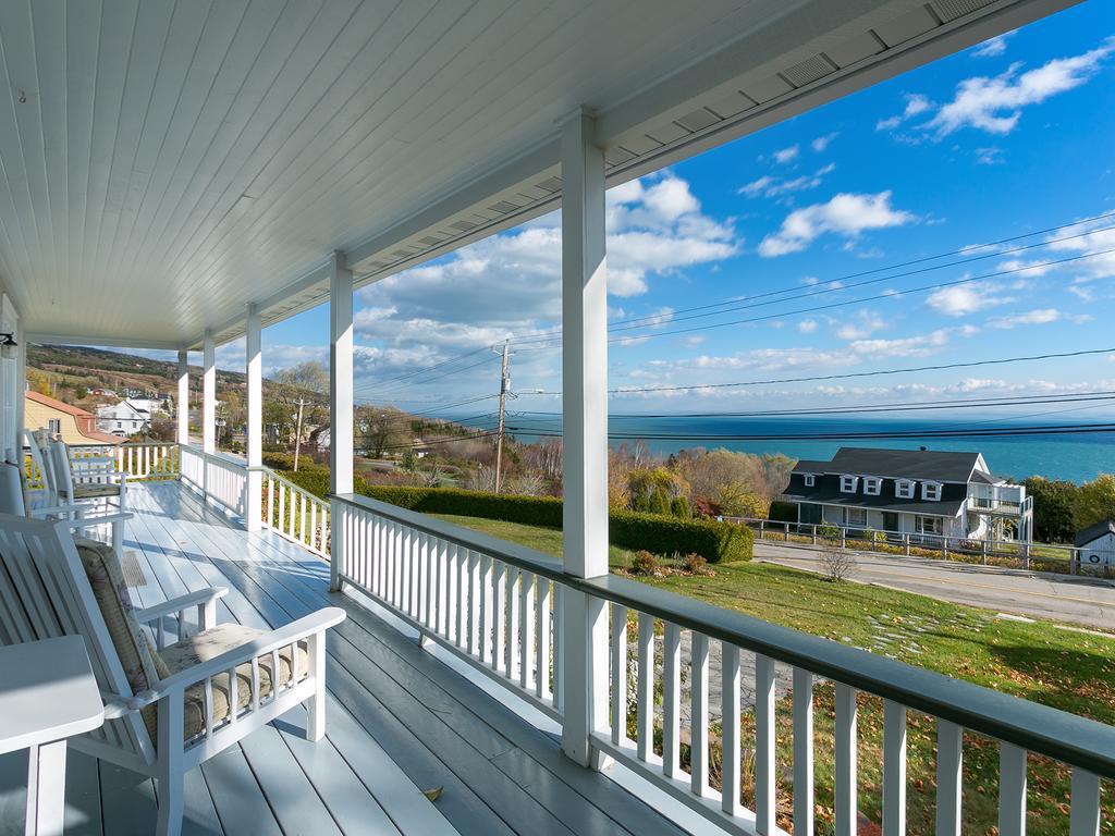 Auberge Gite Maison Des Lilas La Malbaie Quarto foto